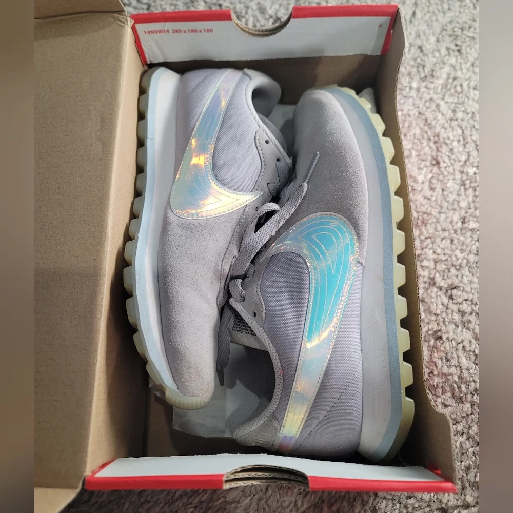 Nike Pre Love Ox Gray Suede Blue Iridescent Holographic Sneakers 7 - Picture 10 of 11